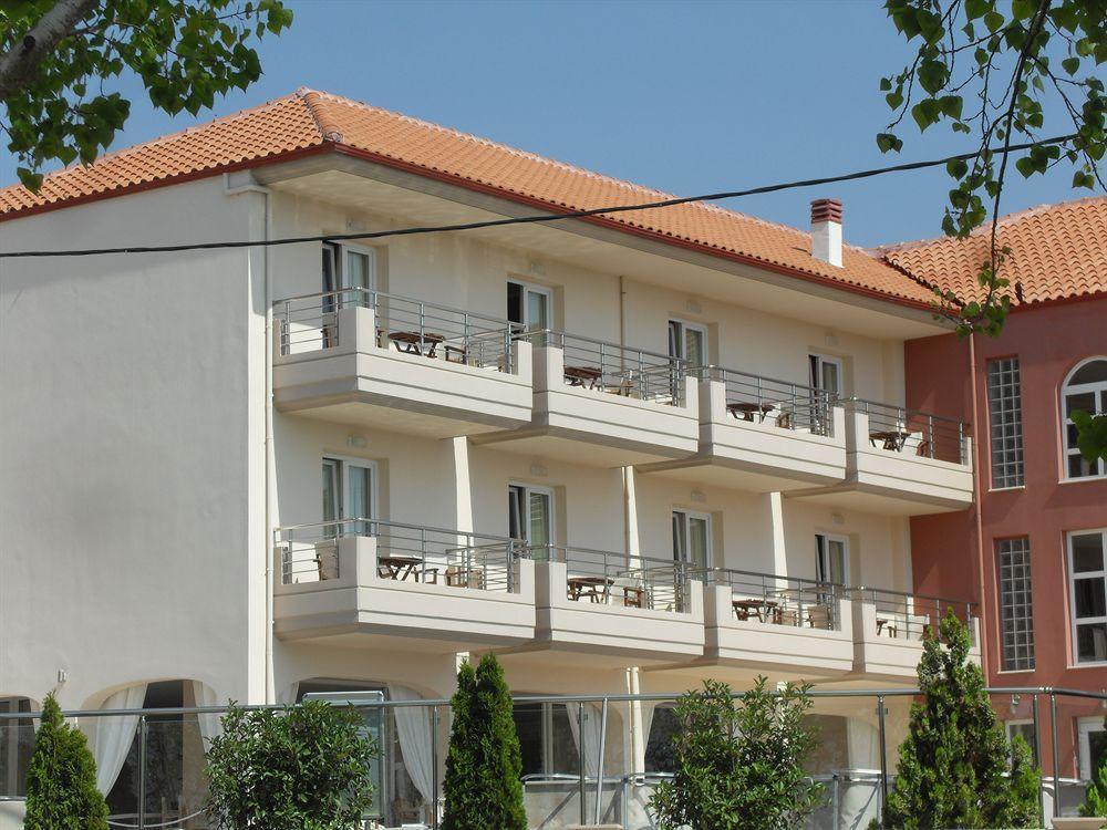 Ammos Bay Hotel Ammoudia Bagian luar foto