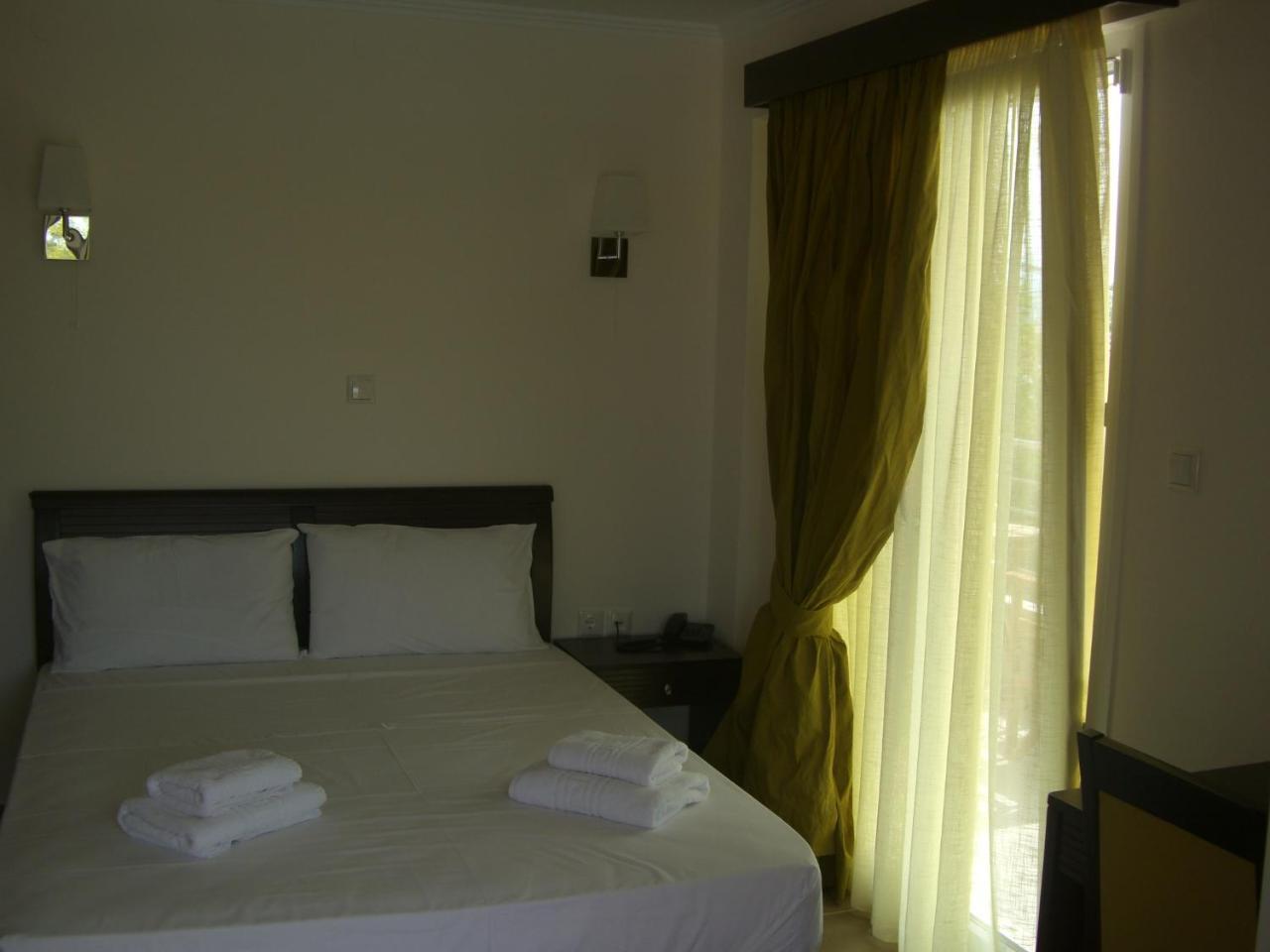Ammos Bay Hotel Ammoudia Ruang foto